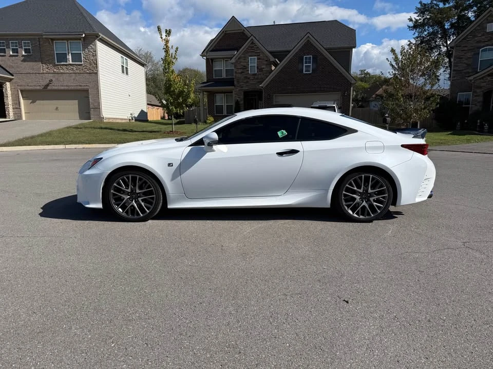 2017 Lexus RC - Image 2 of 13
