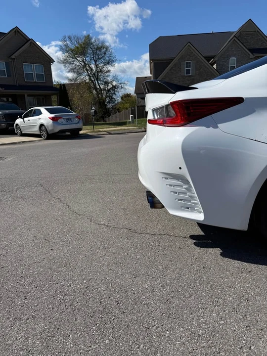 2017 Lexus RC - Image 4 of 13