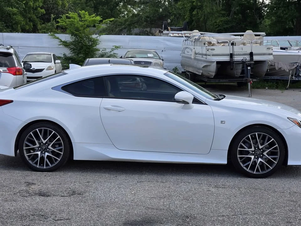 2017 Lexus RC - Image 7 of 20