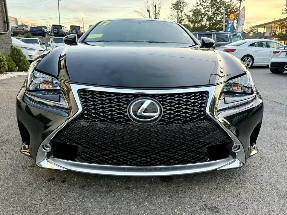 2017 Lexus RC - Image 7 of 19