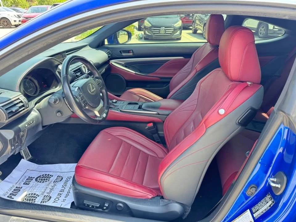 2017 Lexus RC - Image 11 of 16