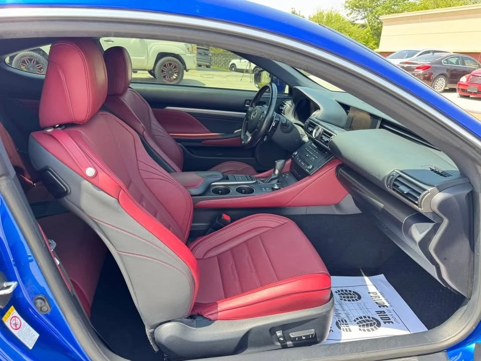 2017 Lexus RC - Image 12 of 16
