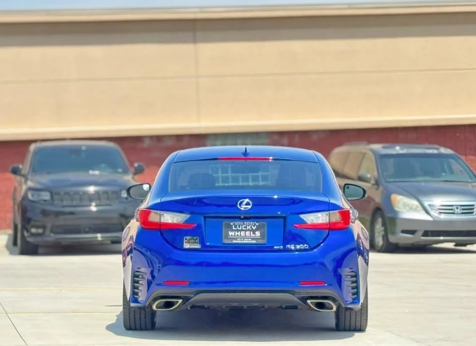2017 Lexus RC - Image 4 of 16