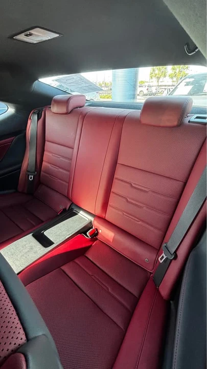 2017 Lexus RC - Image 6 of 7