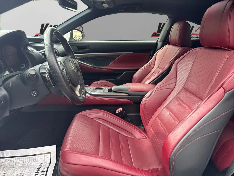 2017 Lexus RC - Image 9 of 12
