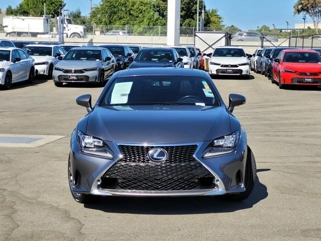 2017 Lexus RC - Image 2 of 12