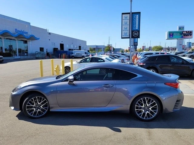 2017 Lexus RC - Image 8 of 12