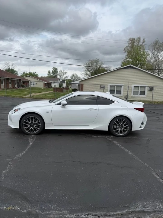 2017 Lexus RC - Image 3 of 14