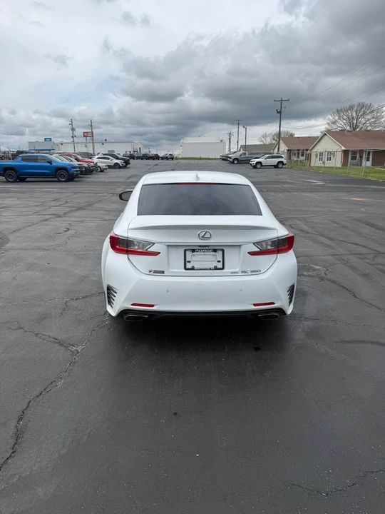 2017 Lexus RC - Image 5 of 14