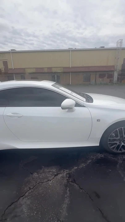 2017 Lexus RC - Image 14 of 14