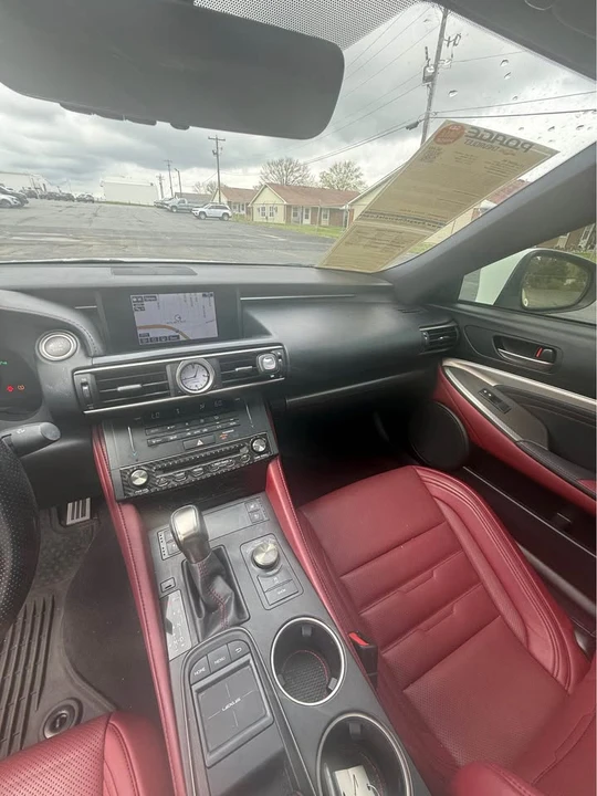 2017 Lexus RC - Image 12 of 14