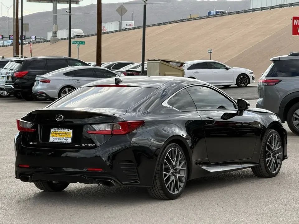 2017 Lexus RC - Image 4 of 9