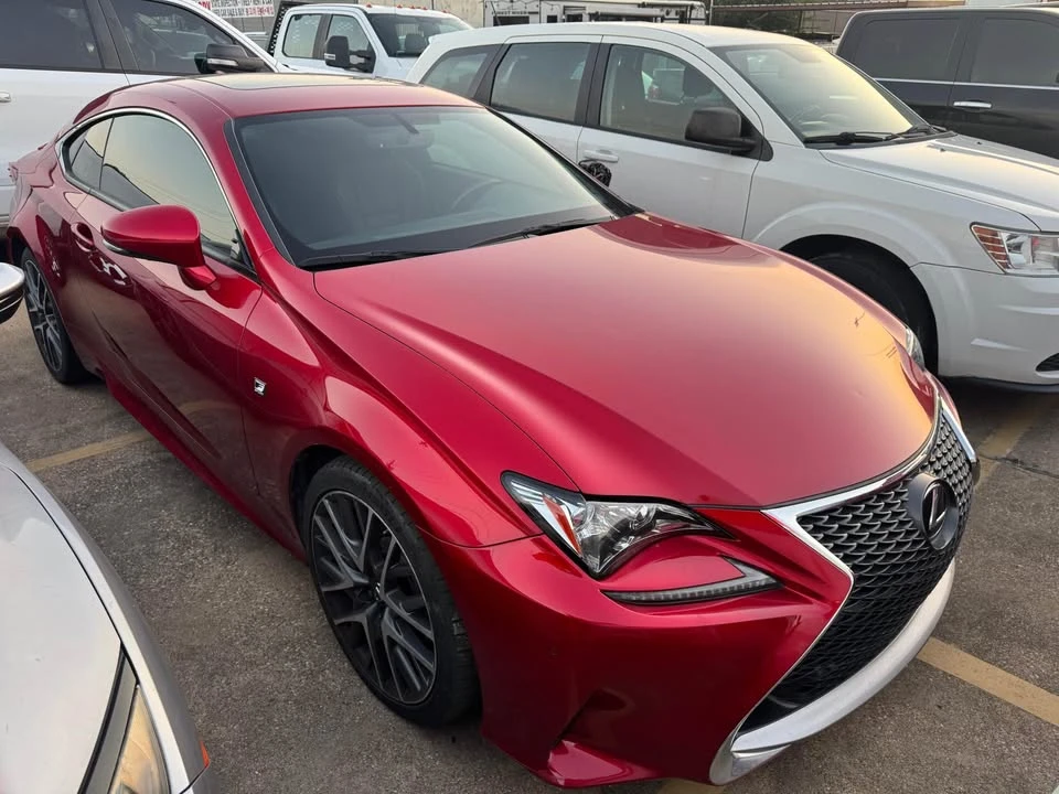 2017 Lexus RC - Image 2 of 8
