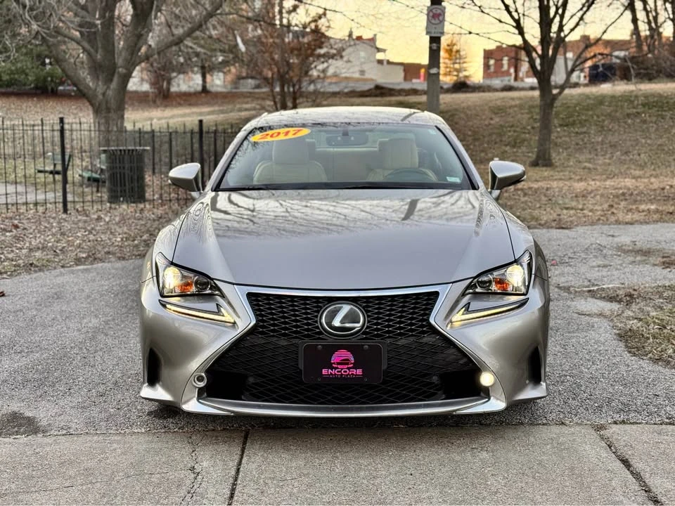 2017 Lexus RC - Image 11 of 20