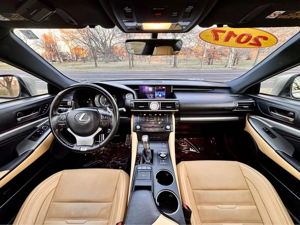 2017 Lexus RC - Image 14 of 20