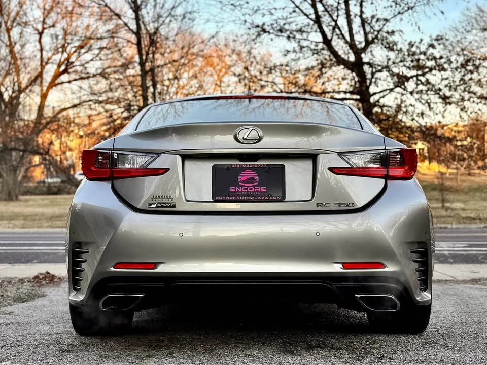 2017 Lexus RC - Image 4 of 20