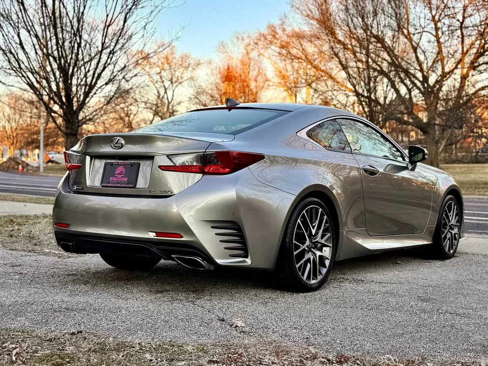 2017 Lexus RC - Image 6 of 20
