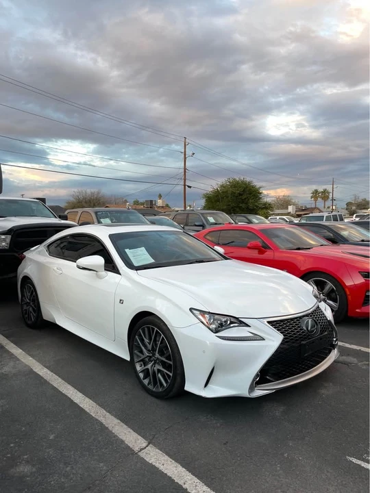 2017 Lexus RC - Image 7 of 8