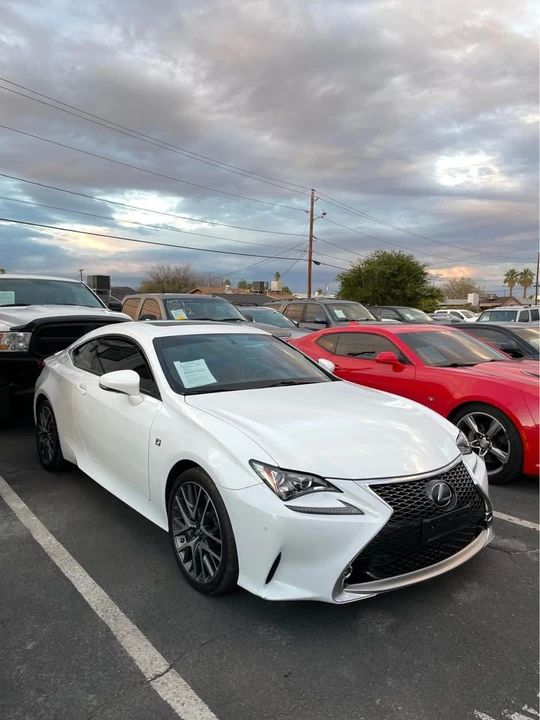 2017 Lexus RC - Image 6 of 8