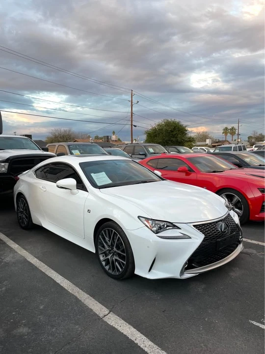 2017 Lexus RC - Image 8 of 8