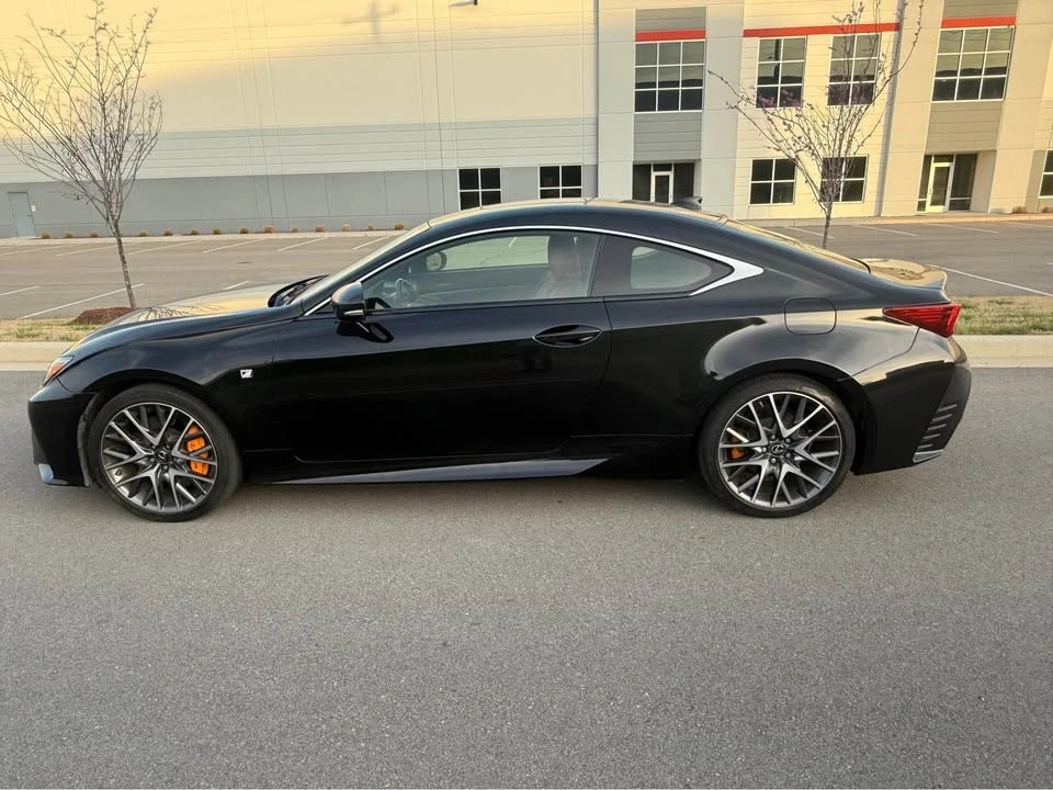 2017 Lexus RC - Image 2 of 7
