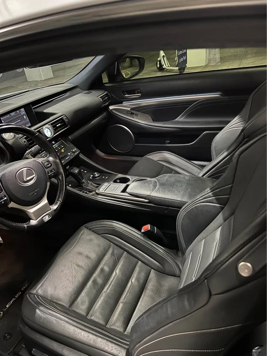 2017 Lexus RC - Image 12 of 20