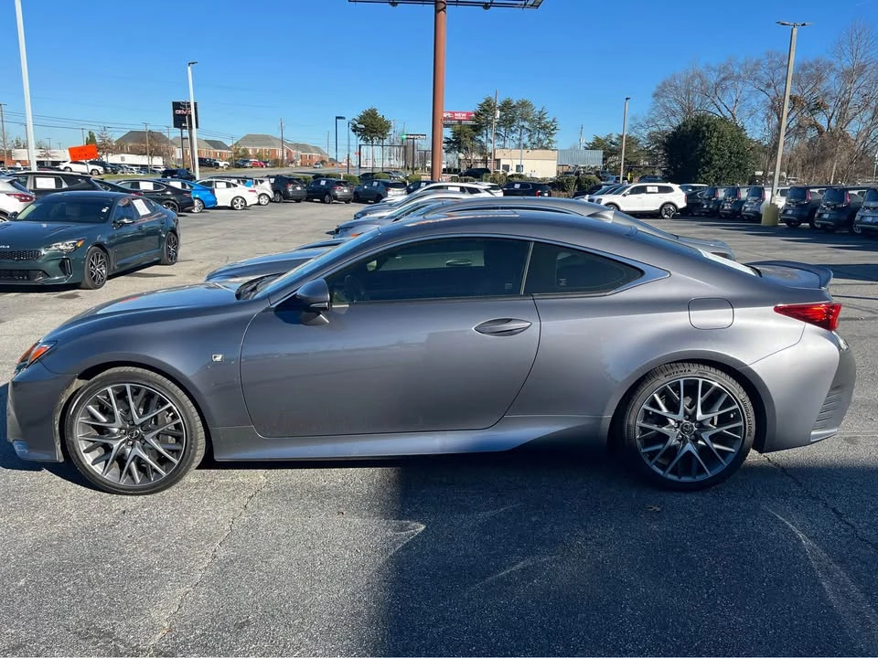 2017 Lexus RC F - Image 2 of 17