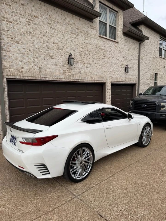 2017 Lexus RC - Image 2 of 15