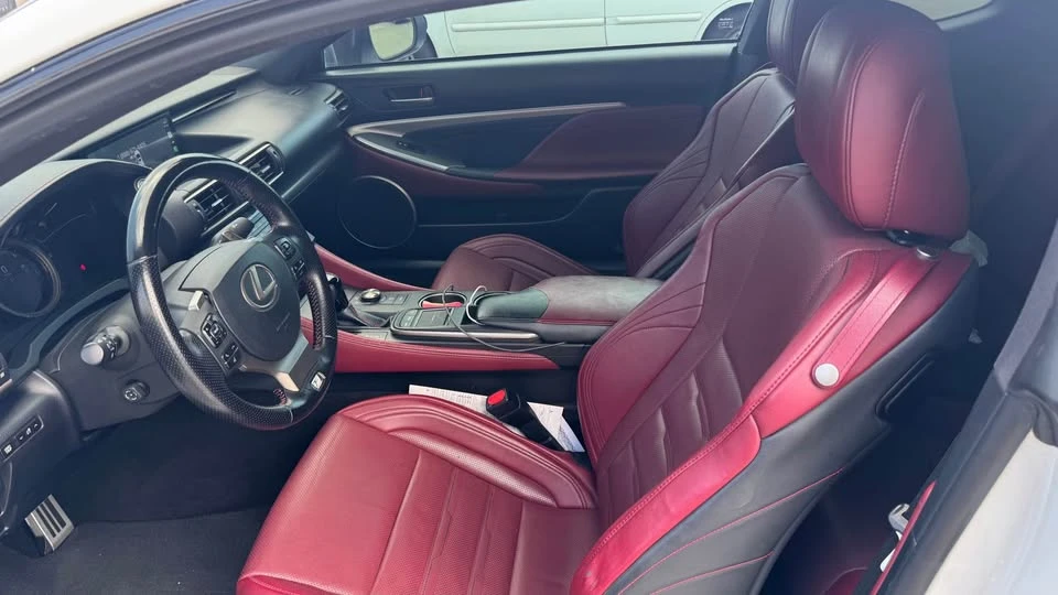 2017 Lexus RC - Image 6 of 7
