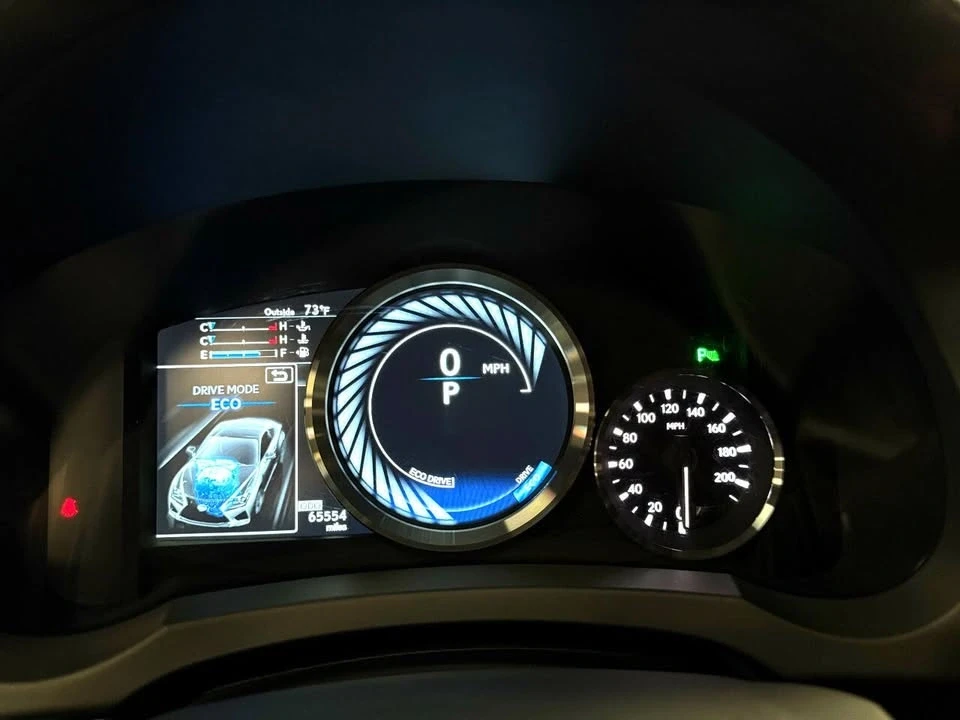 2017 Lexus RC F - Image 20 of 20