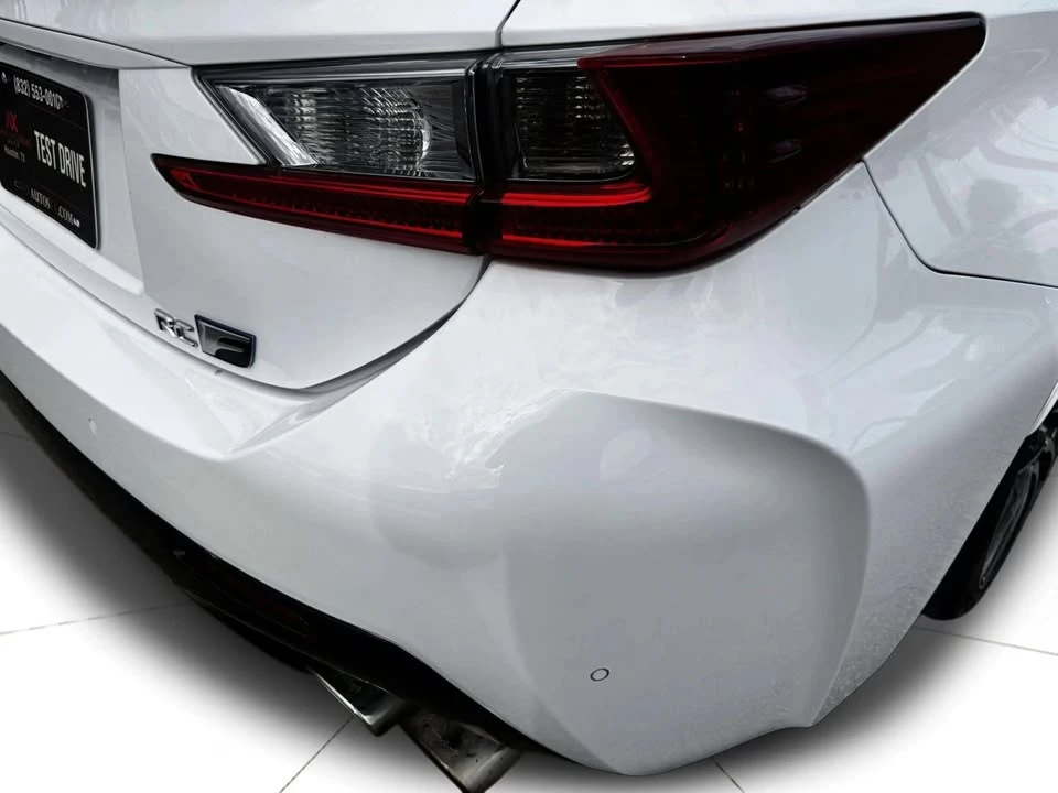 2017 Lexus RC F - Image 16 of 20