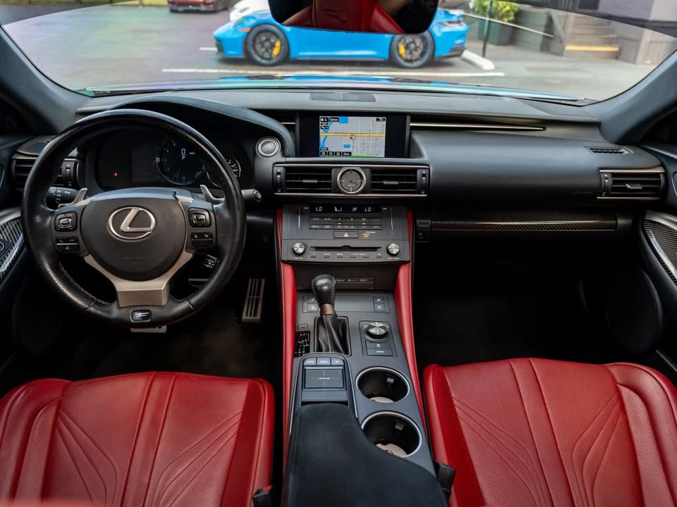 2017 Lexus RC F - Image 16 of 20