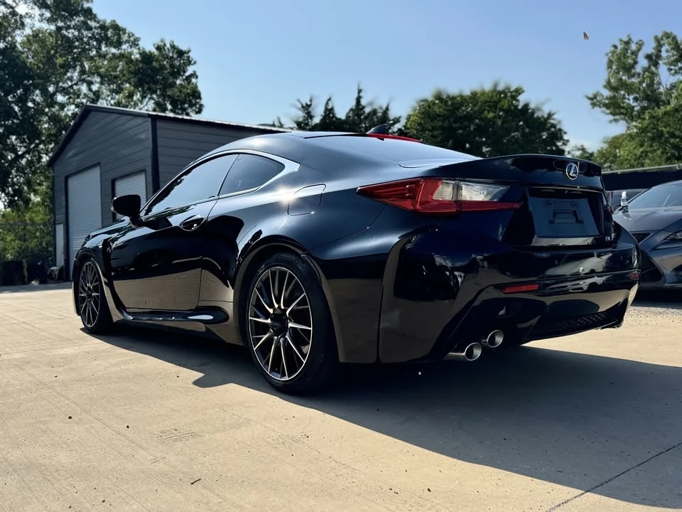 2017 Lexus RC F - Image 4 of 11