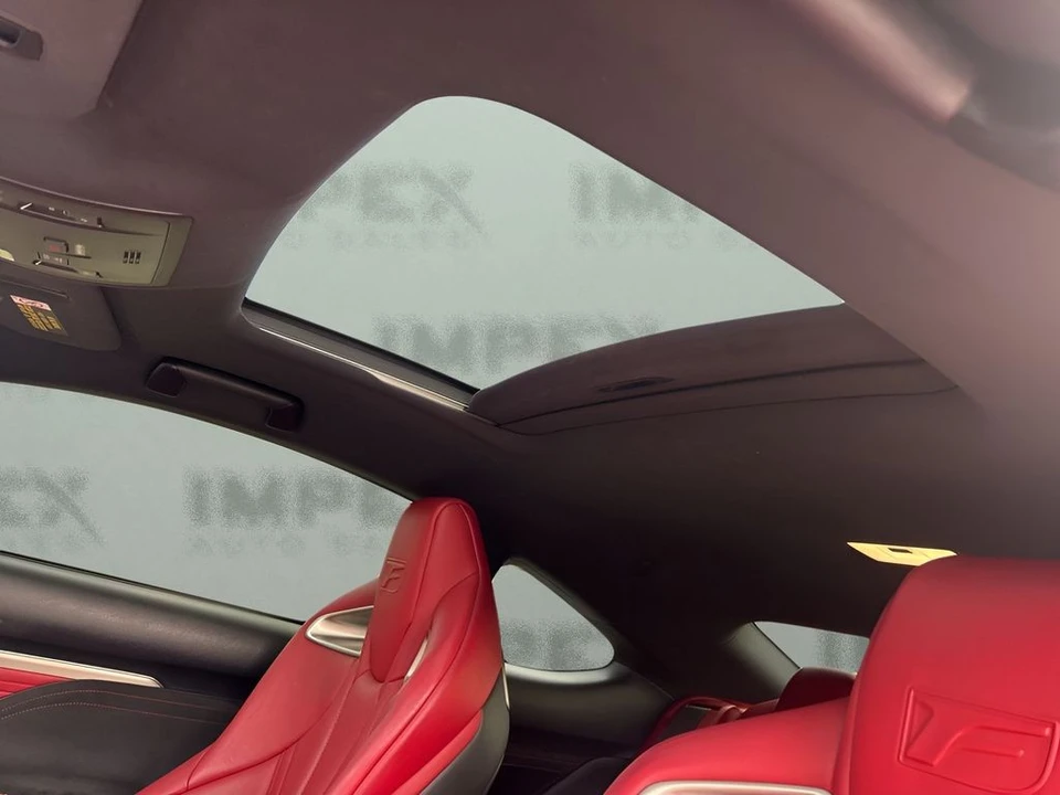 2017 Lexus RC F - Image 11 of 21