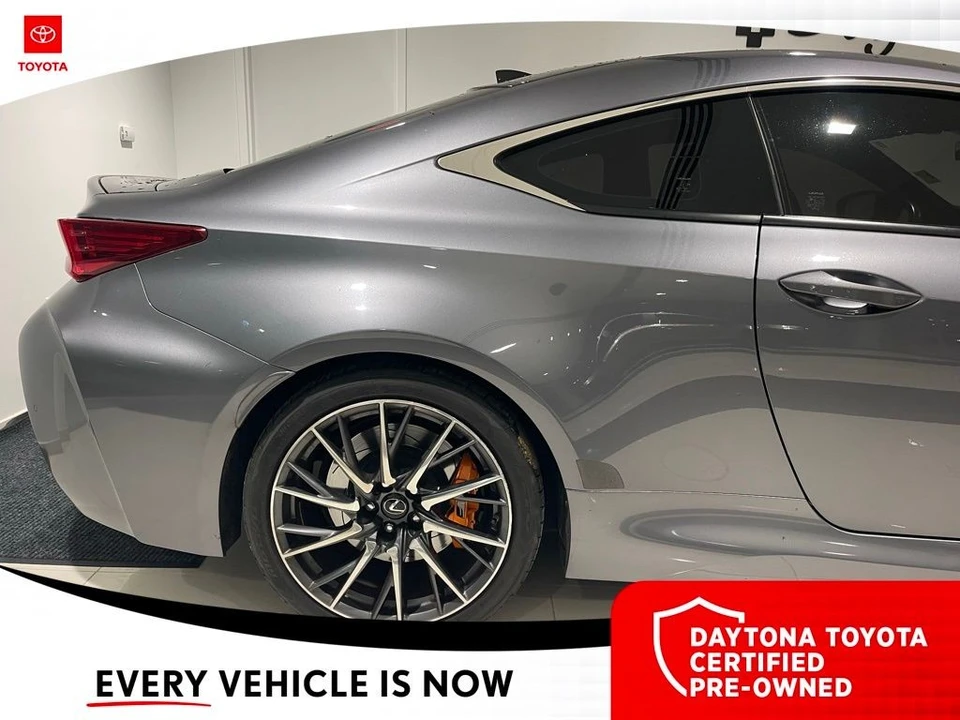 2017 Lexus RC F - Image 9 of 10