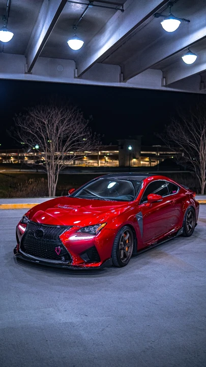 2017 Lexus RC F - Image 8 of 23