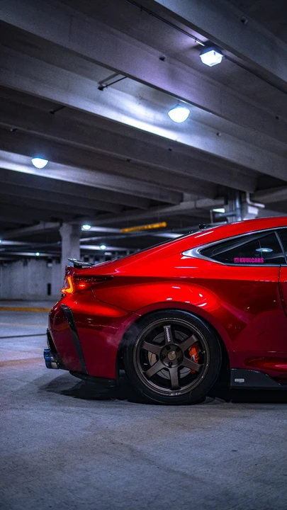 2017 Lexus RC F - Image 5 of 23