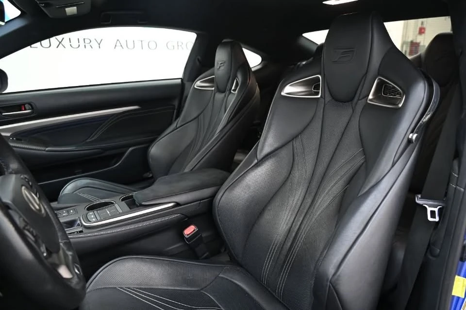 2017 Lexus RC F - Image 5 of 7