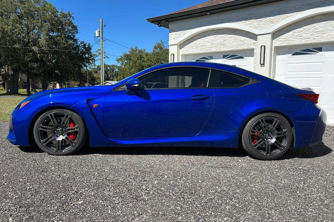 2017 Lexus RC F - Image 3 of 31