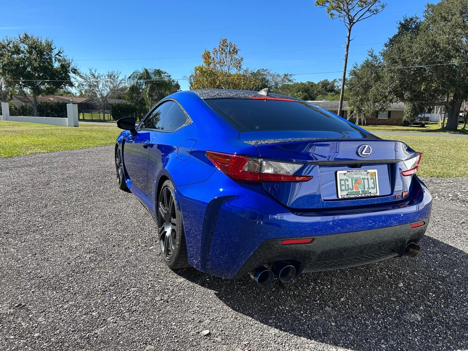 2017 Lexus RC F - Image 9 of 31