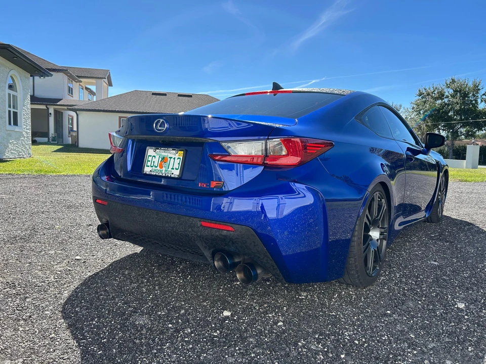 2017 Lexus RC F - Image 12 of 31