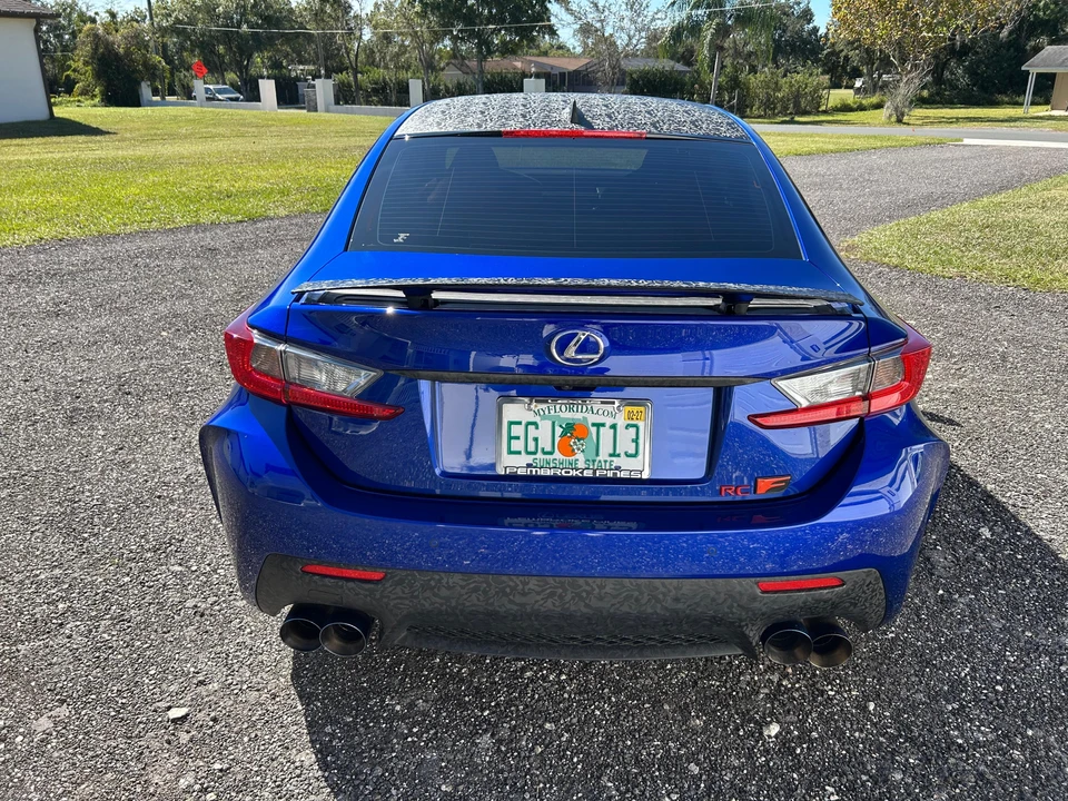 2017 Lexus RC F - Image 10 of 31