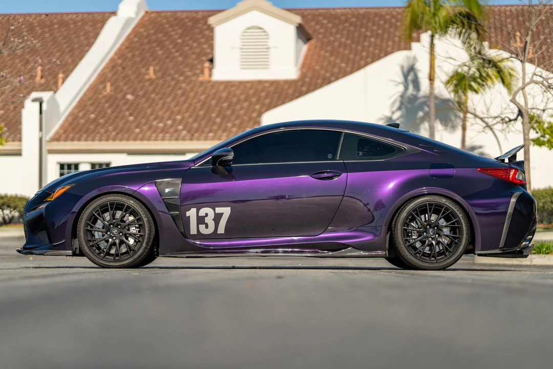 2017 Lexus RC F - Image 6 of 30