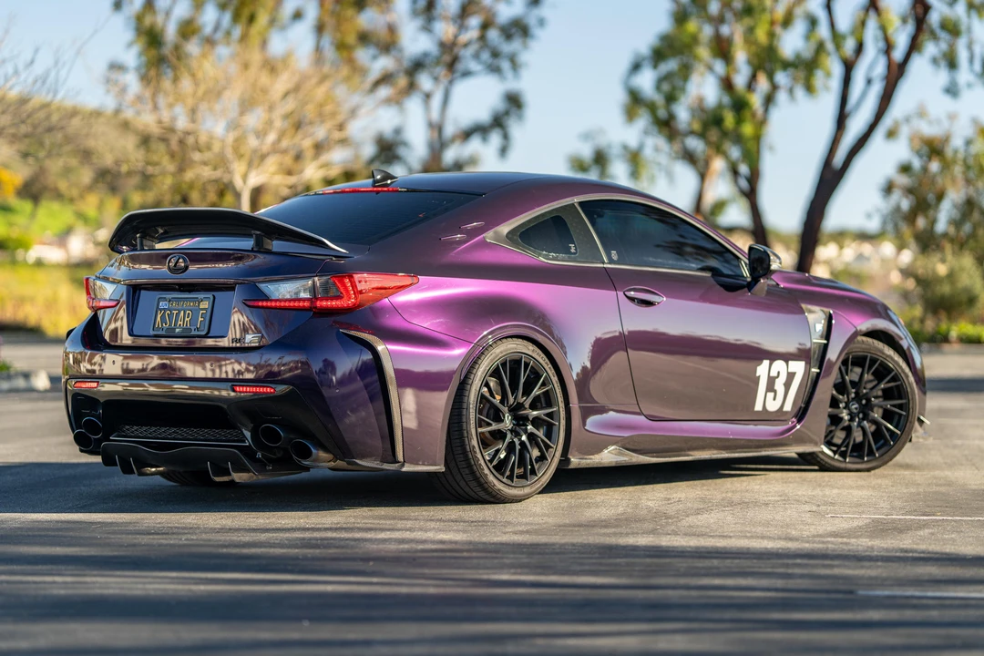2017 Lexus RC F - Image 9 of 30