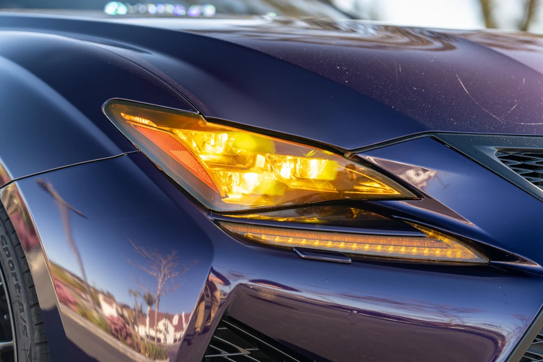 2017 Lexus RC F - Image 12 of 30