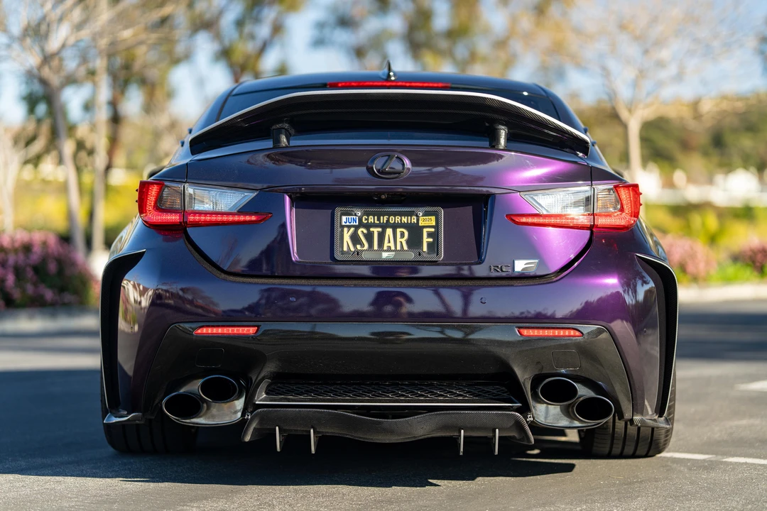 2017 Lexus RC F - Image 5 of 30