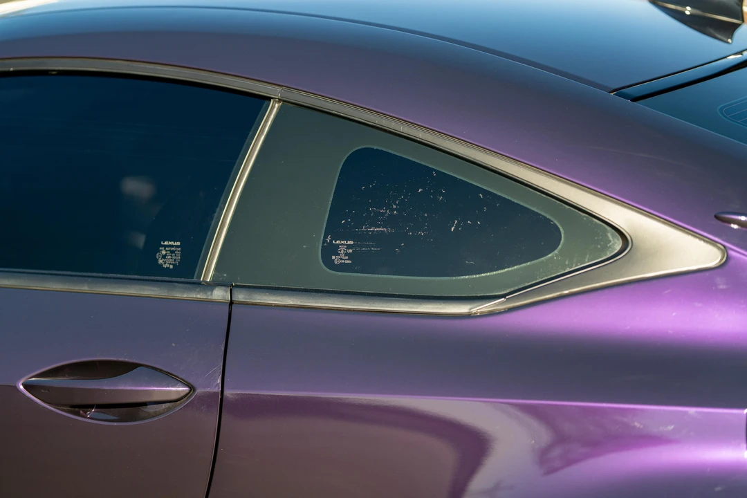 2017 Lexus RC F - Image 26 of 30