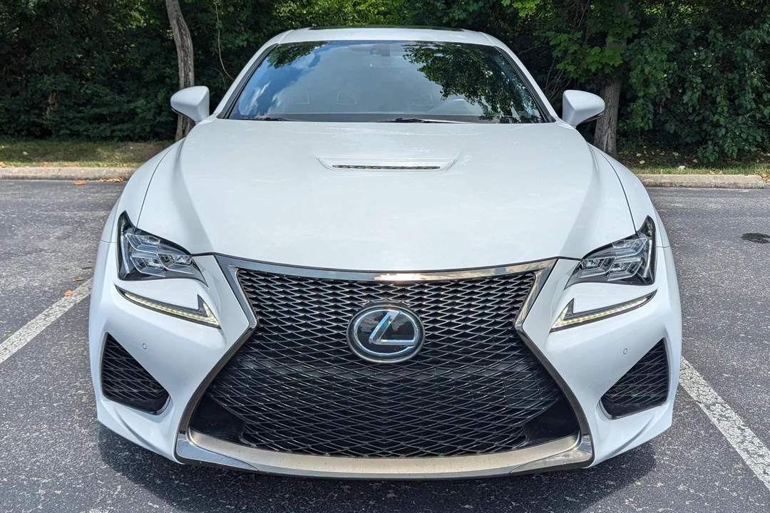 2017 Lexus RC F - Image 2 of 31