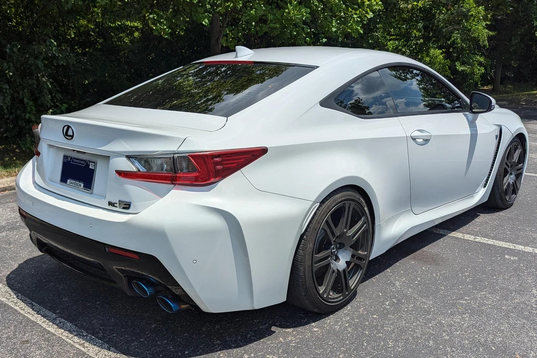2017 Lexus RC F - Image 4 of 31