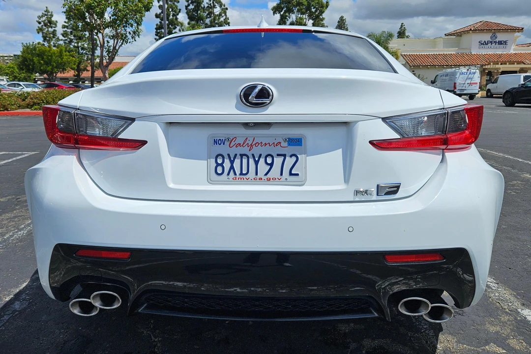 2017 Lexus RC F - Image 5 of 31